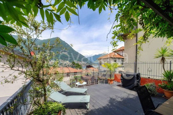 casa indipendente in vendita a Torno