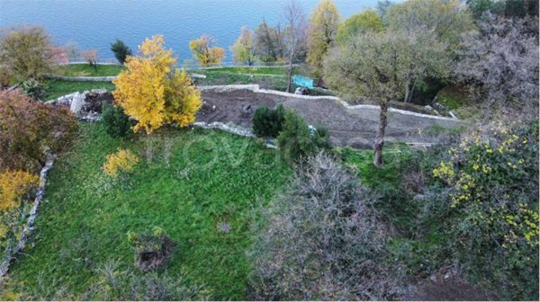 villa in vendita a Torno