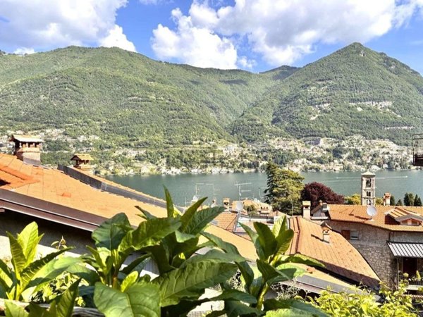 casa indipendente in vendita a Torno