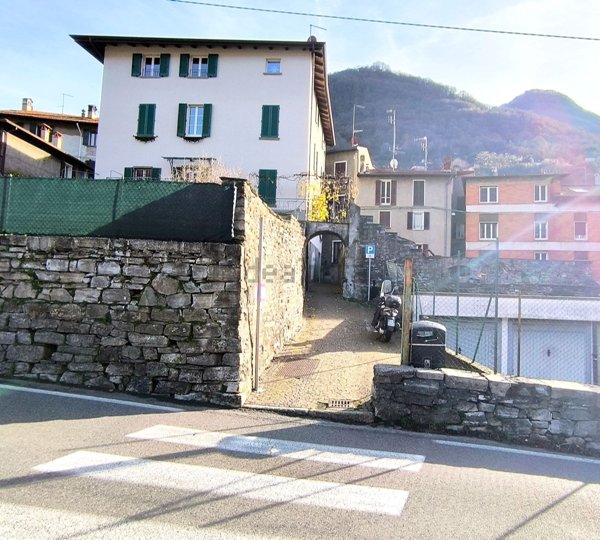 appartamento in vendita a Torno