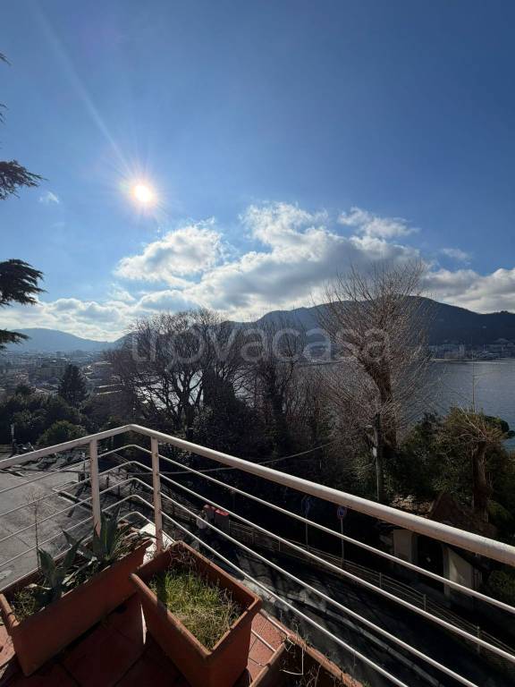 appartamento in vendita a Torno