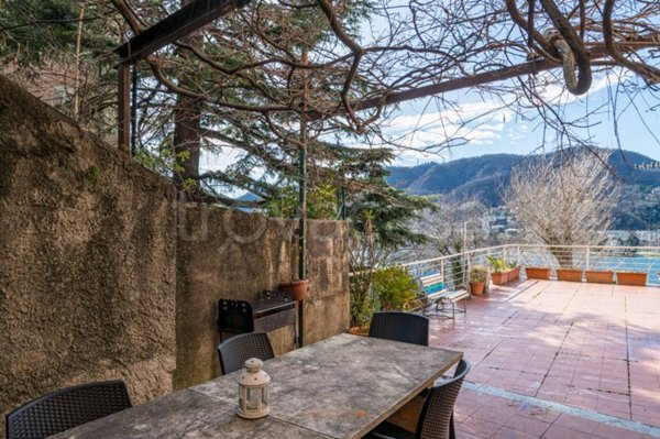 appartamento in vendita a Torno