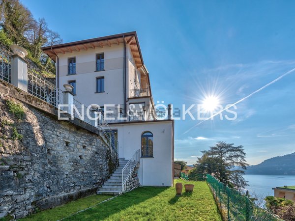 casa indipendente in vendita a Torno