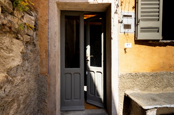 casa indipendente in vendita a Torno