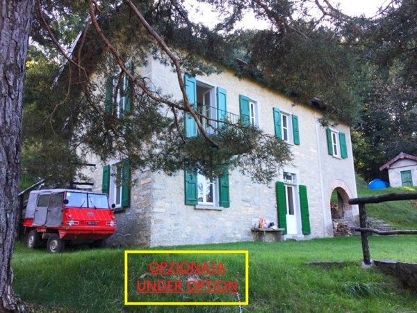 casa indipendente in vendita a Torno