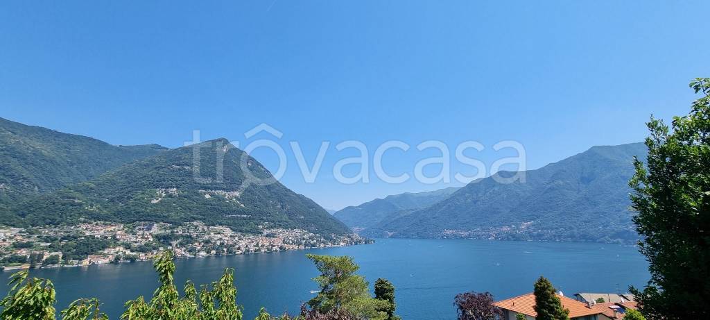 appartamento in vendita a Torno