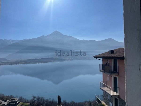 casa indipendente in vendita a Trezzone
