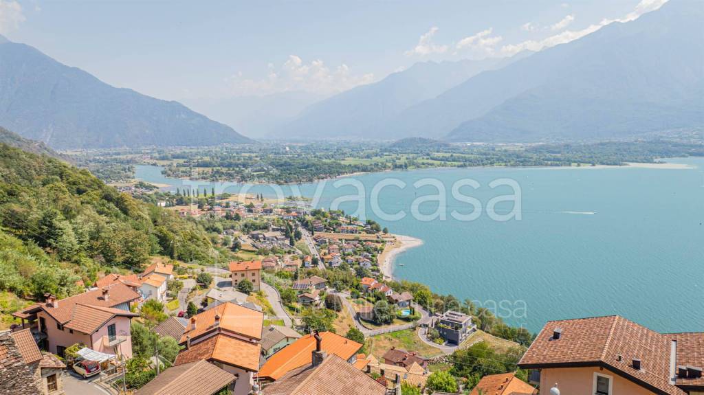 appartamento in vendita a Trezzone