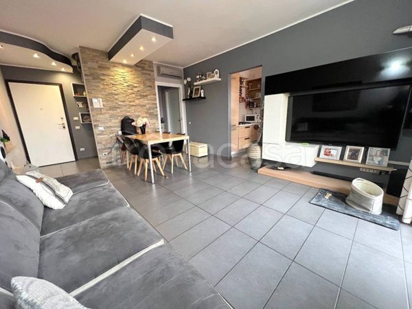 appartamento in vendita a Turate