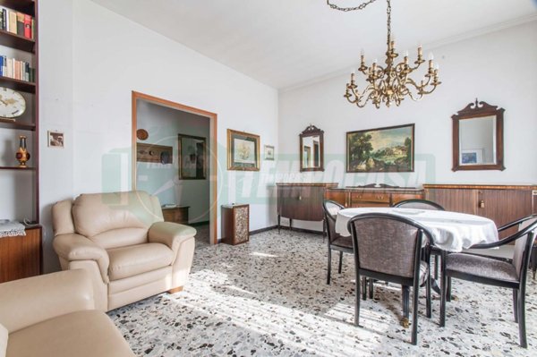 appartamento in vendita a Turate