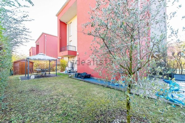 appartamento in vendita a Turate