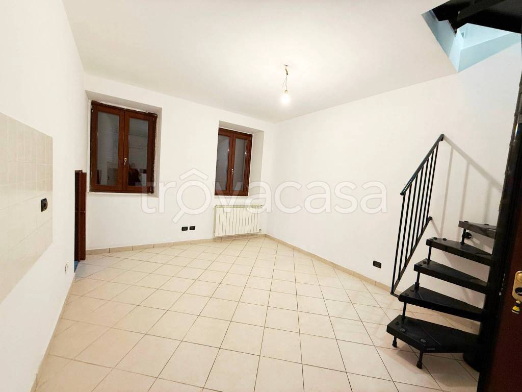appartamento in vendita a Turate