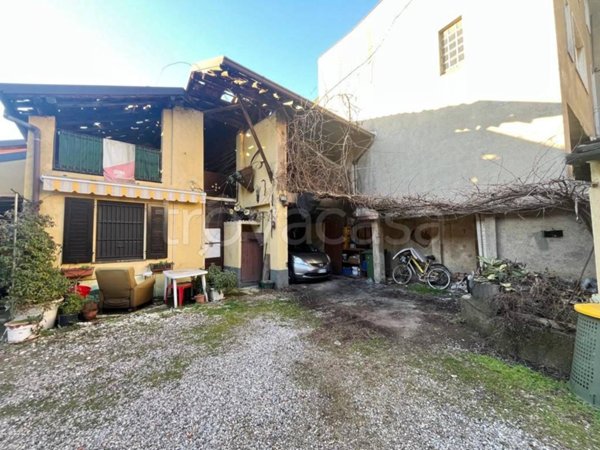 appartamento in vendita a Turate