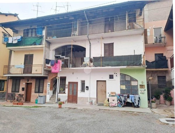 appartamento in vendita a Turate
