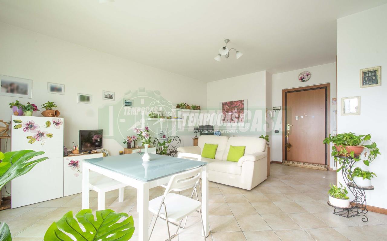 appartamento in vendita a Turate