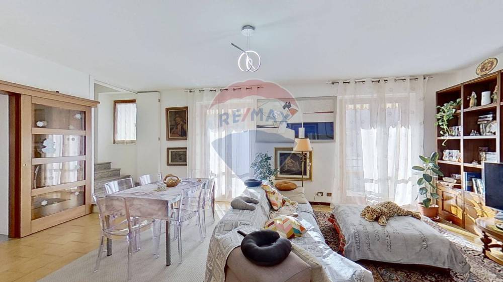 casa indipendente in vendita a Turate