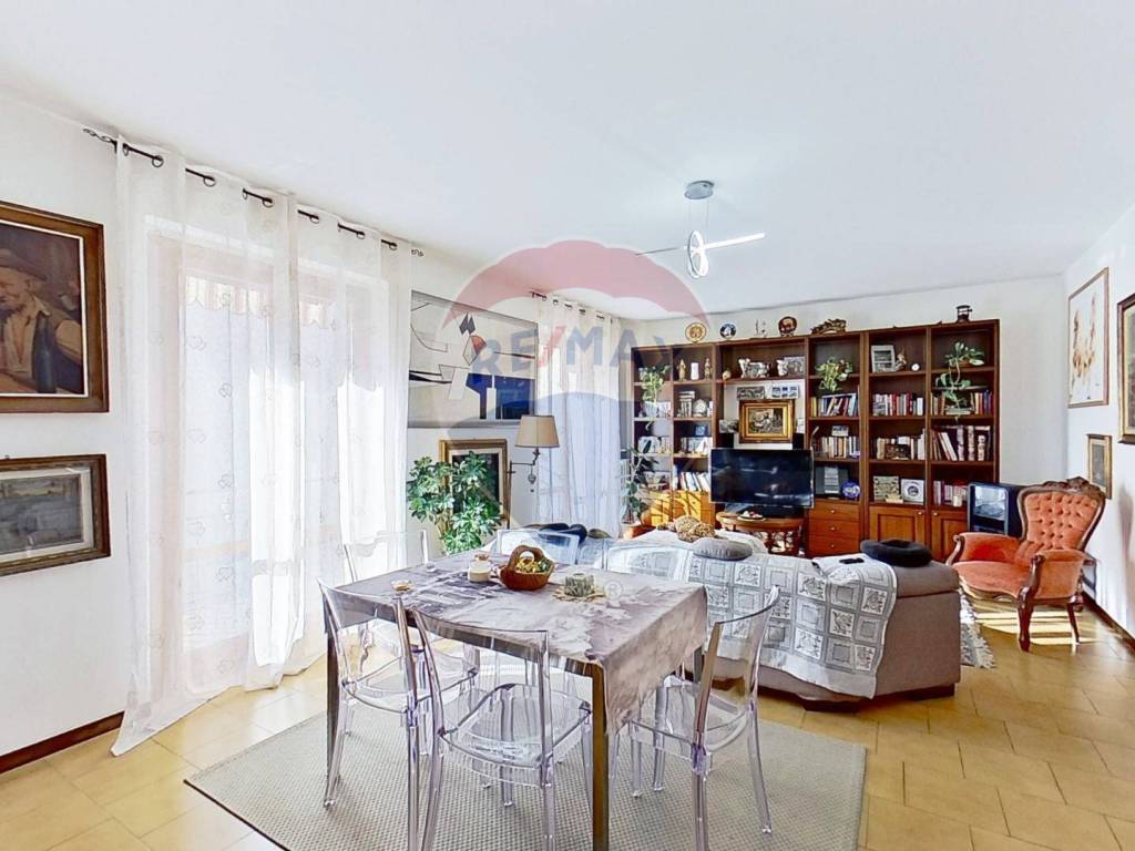 casa indipendente in vendita a Turate