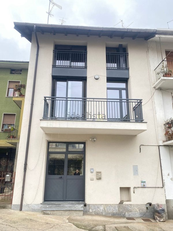 appartamento in vendita a Turate