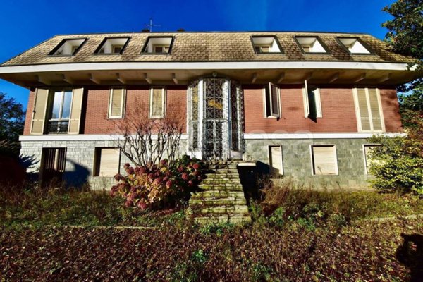casa indipendente in vendita a Turate
