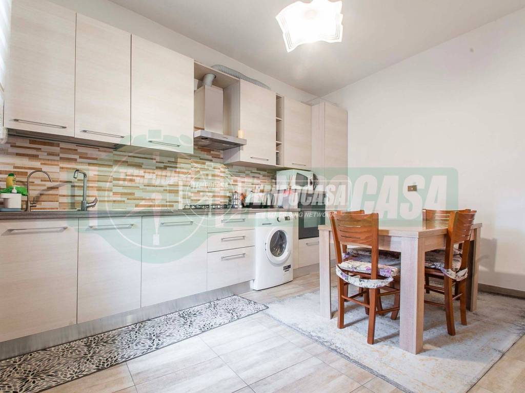 appartamento in vendita a Turate