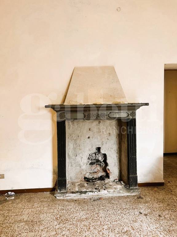 appartamento in vendita a Turate