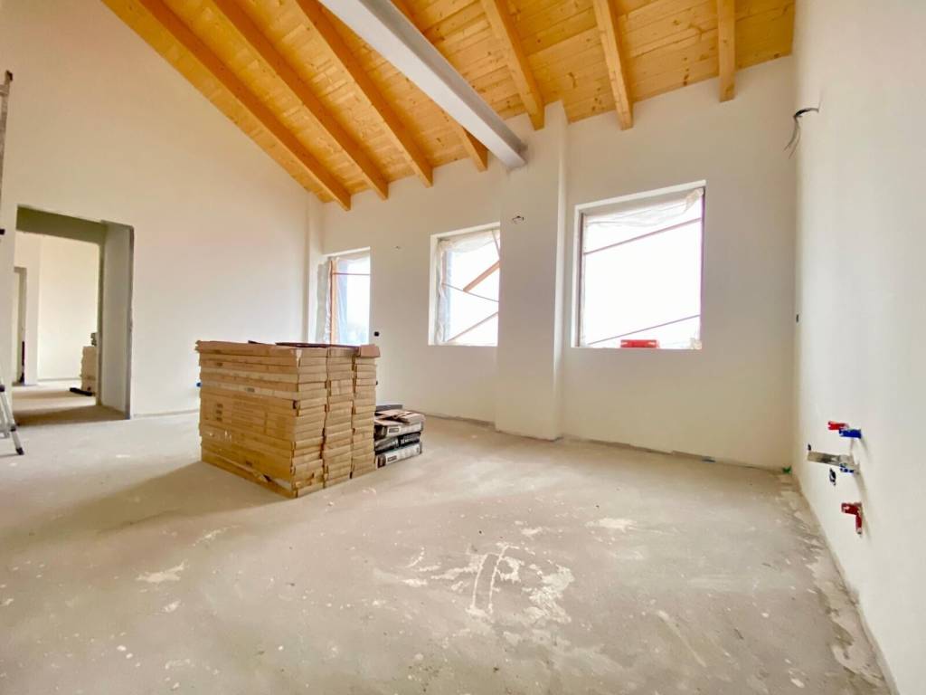 appartamento in vendita a Turate in zona Mascazza