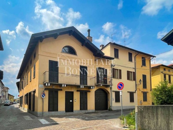 appartamento in vendita a Turate