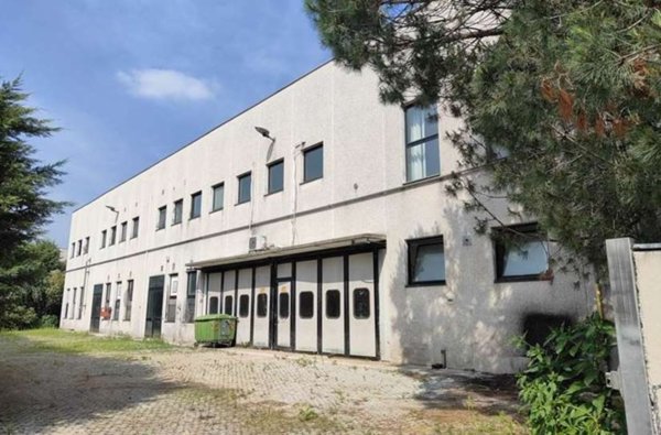 terreno edificabile in vendita a Turate