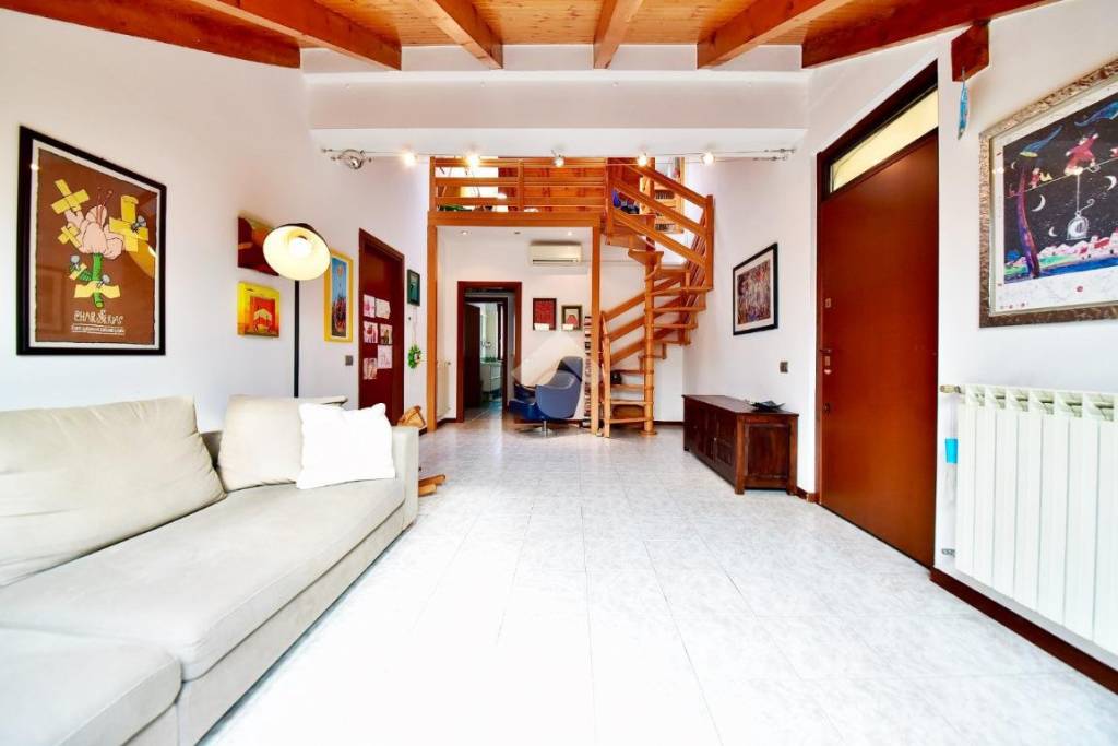 appartamento in vendita a Turate