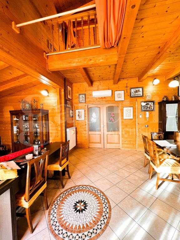 appartamento in vendita a Turate