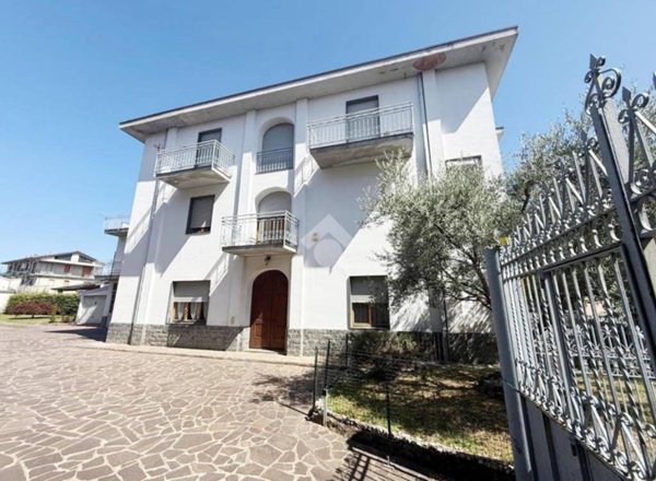 appartamento in vendita a Turate