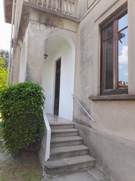 casa indipendente in vendita a Turate