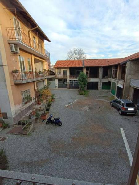 appartamento in vendita a Turate