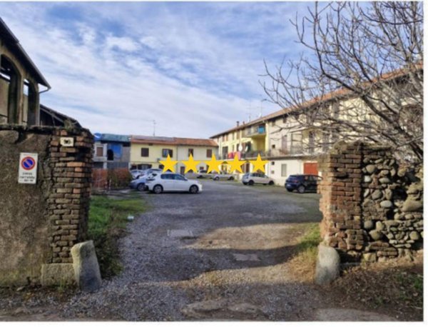 appartamento in vendita a Turate in zona Piatti