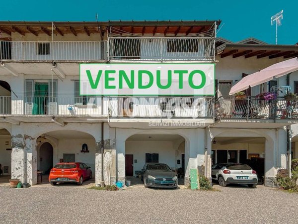 casa indipendente in vendita a Turate
