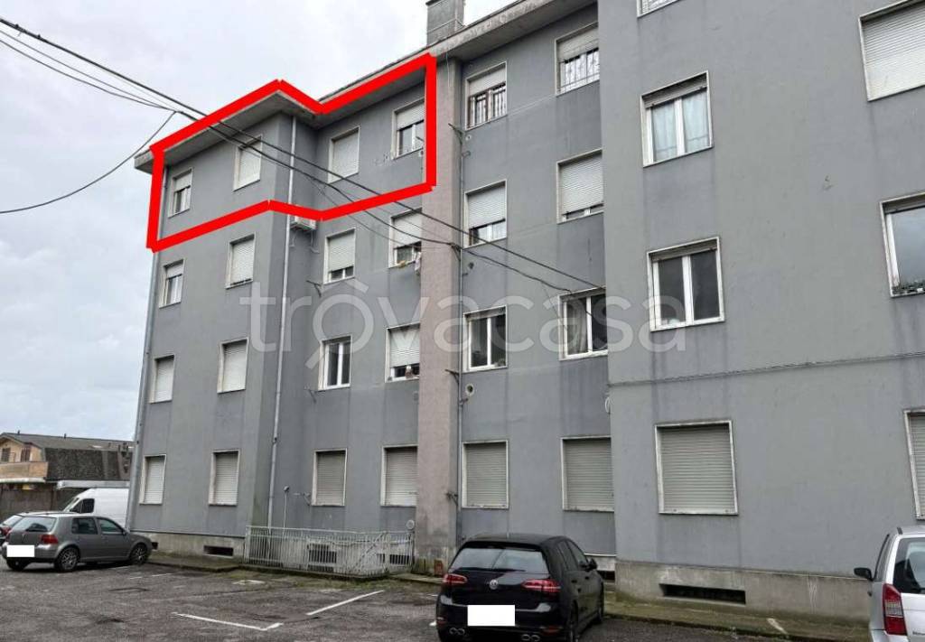 appartamento in vendita a Turate