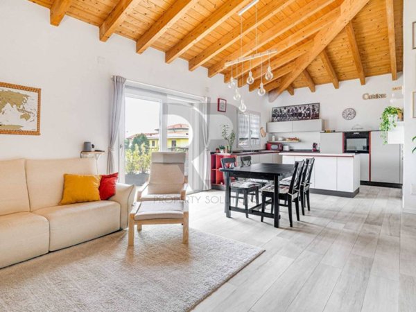appartamento in vendita a Turate