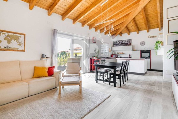 appartamento in vendita a Turate