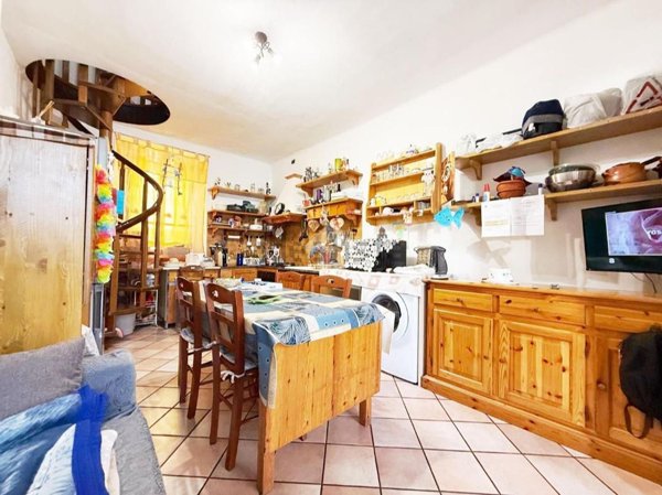 appartamento in vendita a Turate