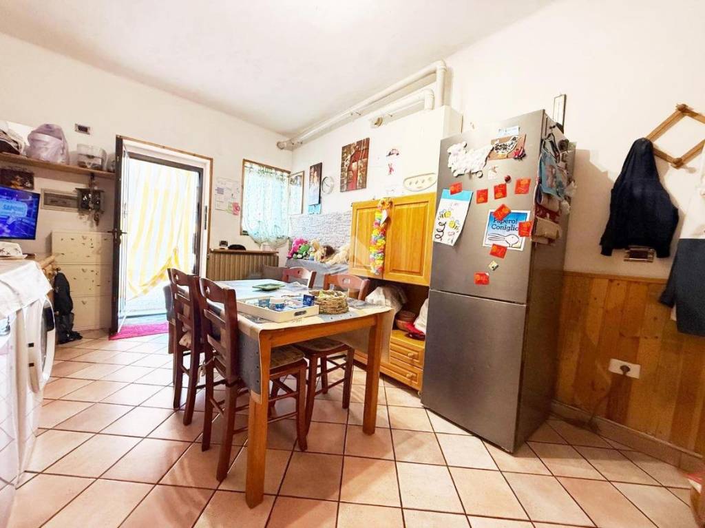 appartamento in vendita a Turate