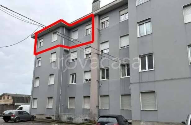 appartamento in vendita a Turate