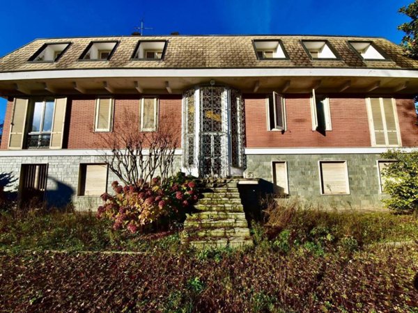 casa indipendente in vendita a Turate