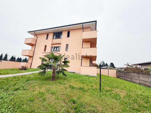 appartamento in vendita a Turate