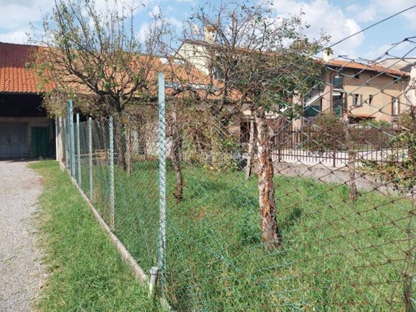 appartamento in vendita a Turate