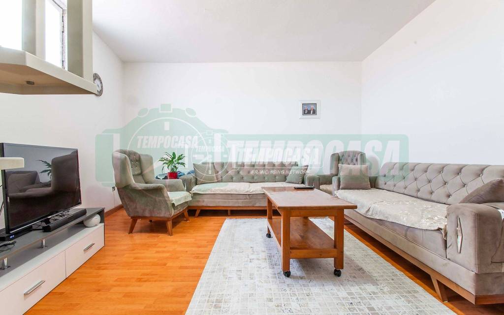 appartamento in vendita a Turate