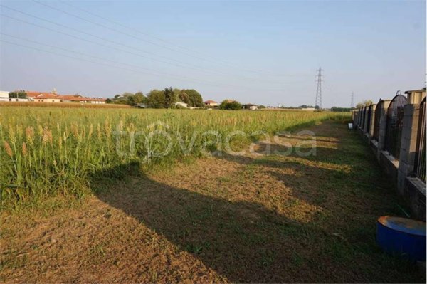 terreno agricolo in vendita a Turate