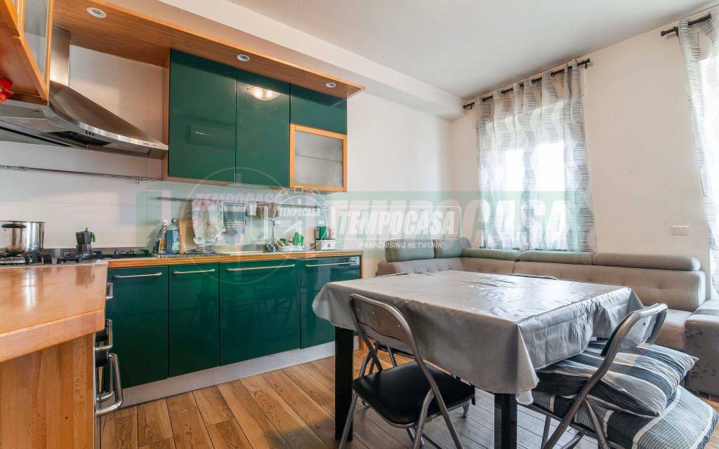 appartamento in vendita a Turate