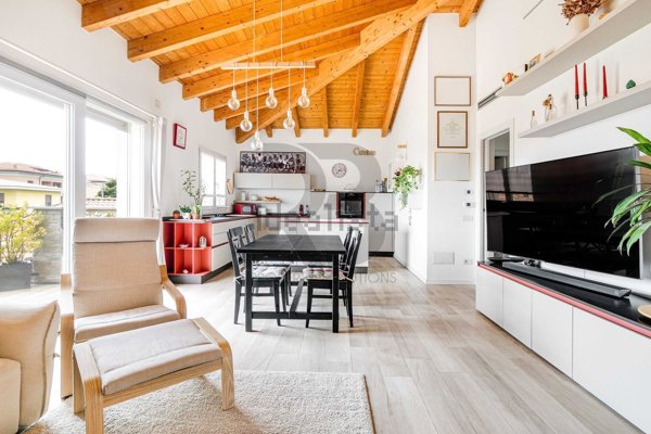 appartamento in vendita a Turate