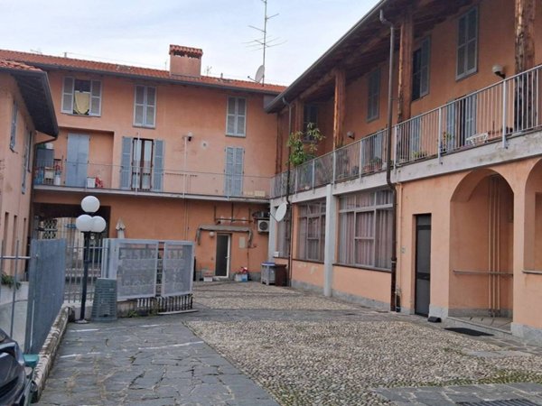 appartamento in vendita a Turate