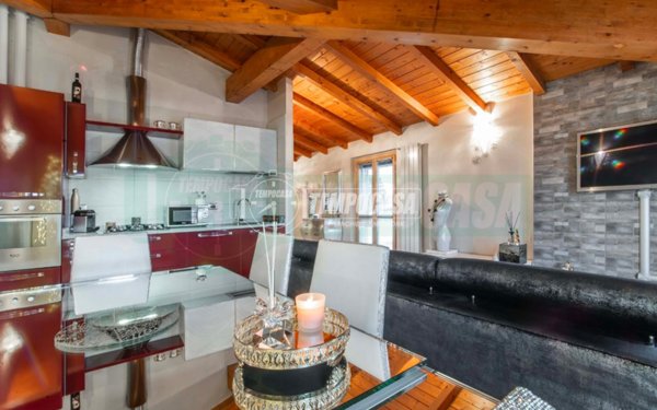 appartamento in vendita a Turate